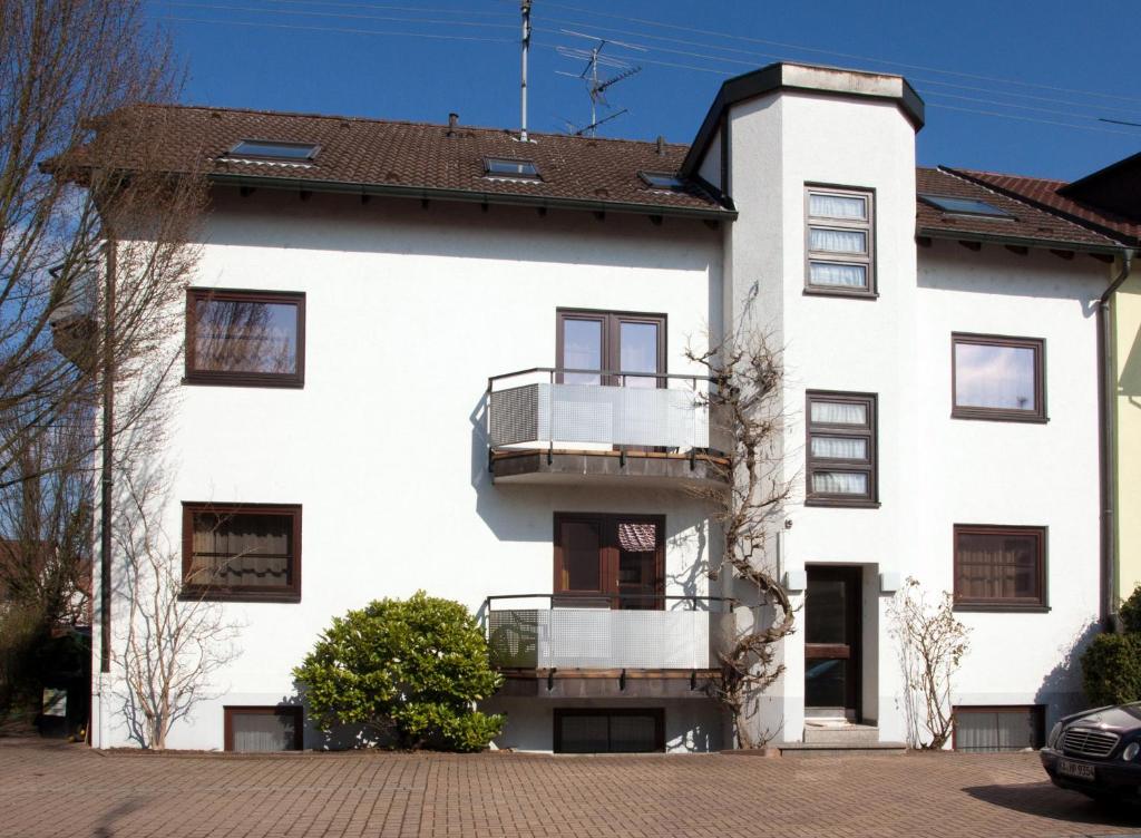 Schuhs & Restaurant 3* Karlsruhe